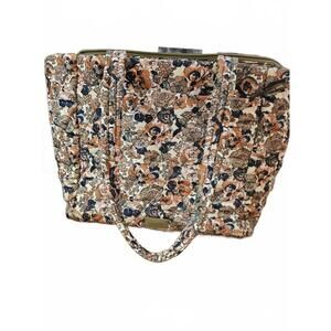 Vera Bradley Grand Tote  – Retired Floral Medallion Print